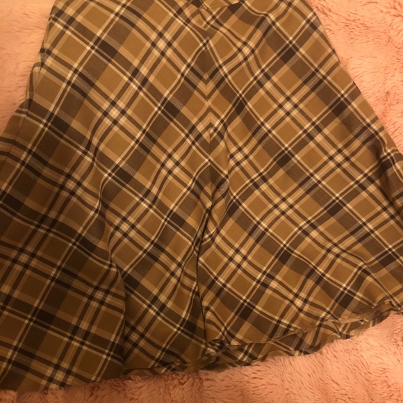 Jones New York camel plaid and cream fall aline length skirt - Picture 3 of 7